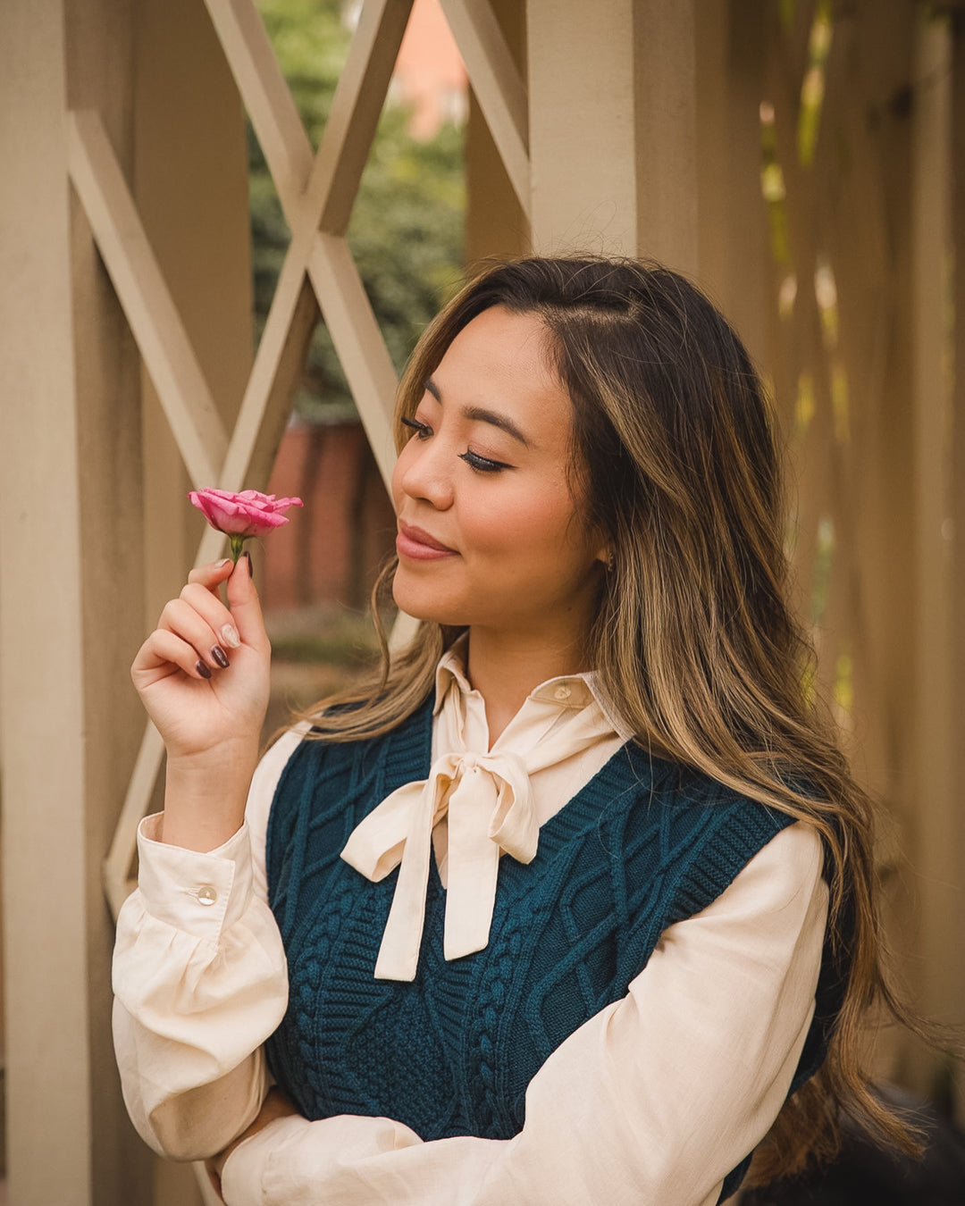 Nora Merino Wool Cropped Sweater Vest - Teal – Maison Mikumo