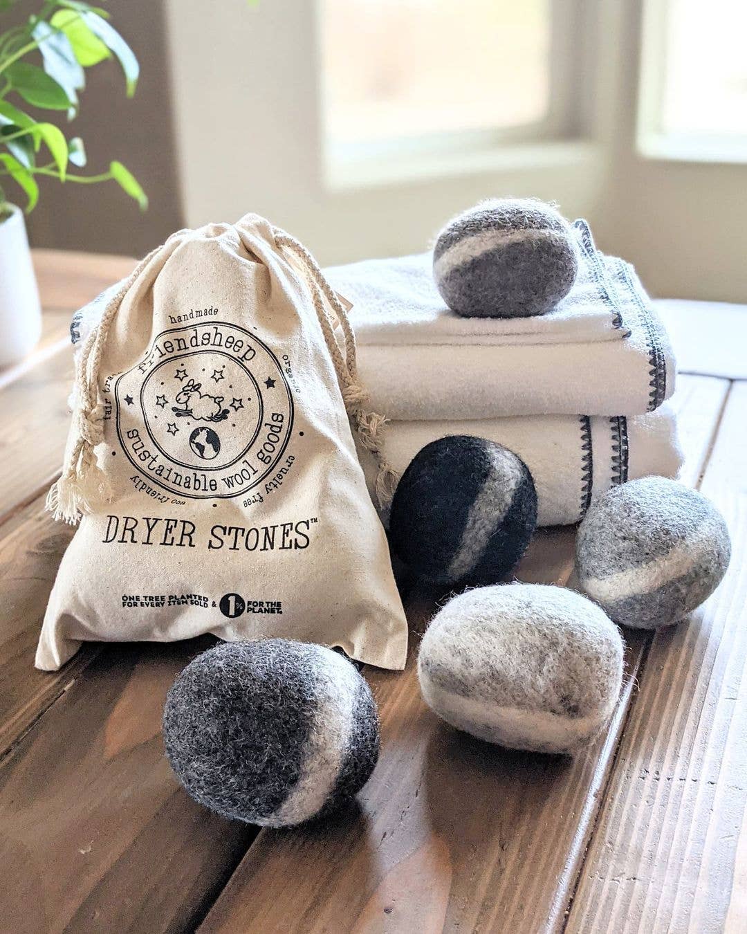 Friendsheep - Dryer Stones Eco Wool Dryer Balls